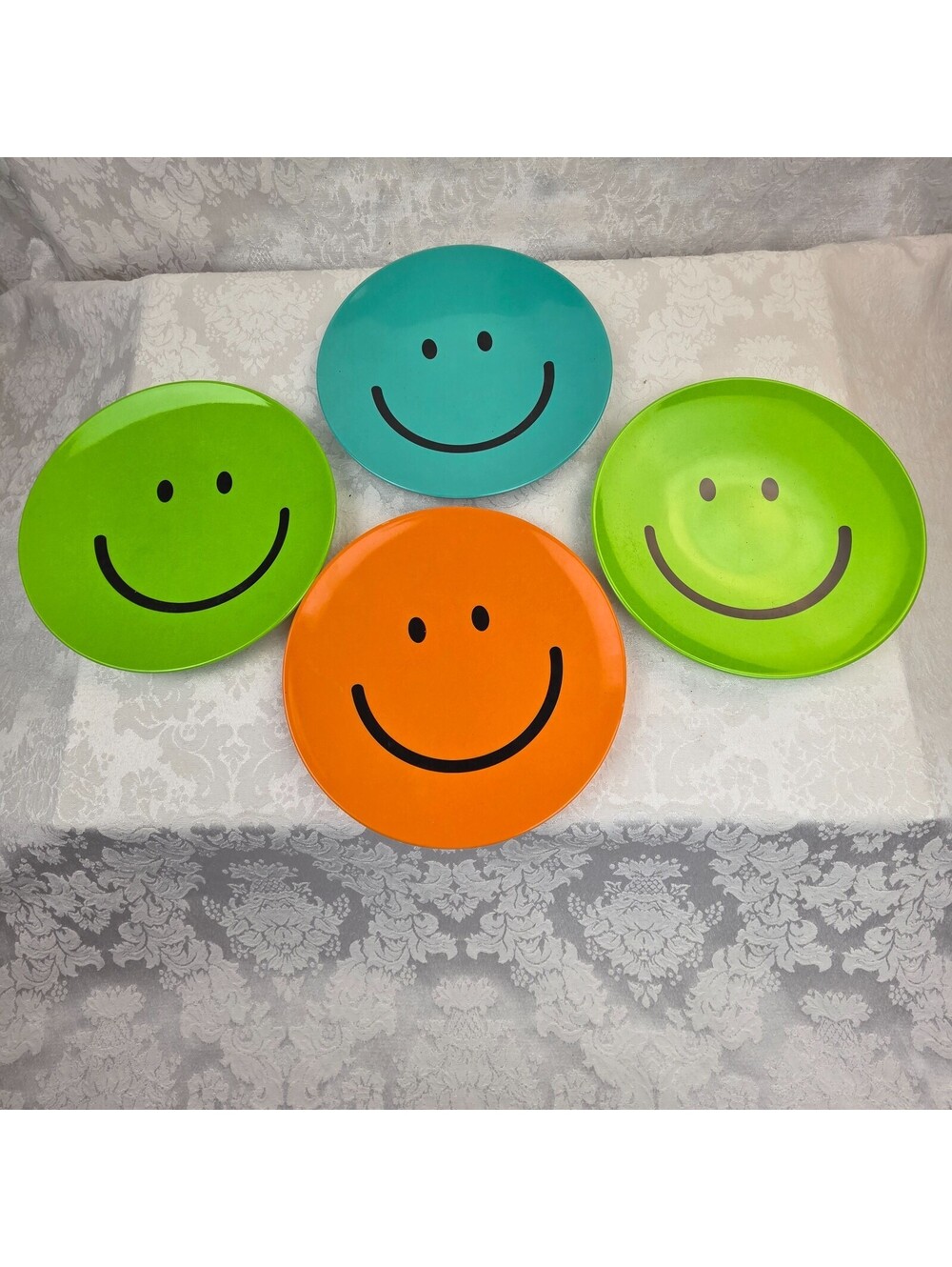 NEW 8" MULTI COLOR SMILEY FACE MELAMINE PLATES SET OF 4